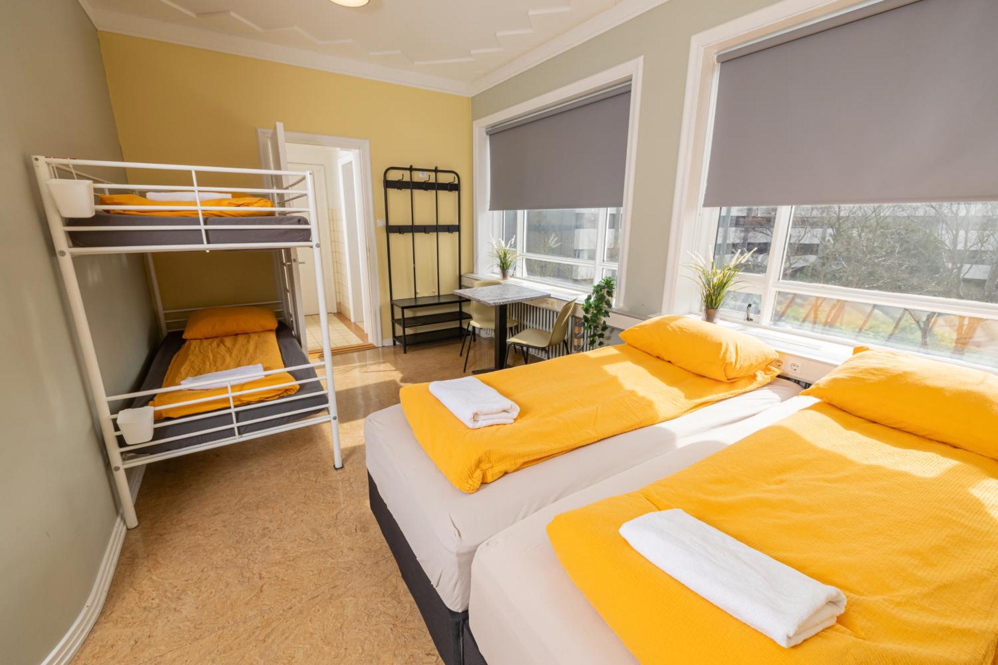 Hostel B47 Рейкявик Екстериор снимка